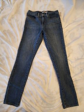 Levi's 311 Shaping Skinny Jeans